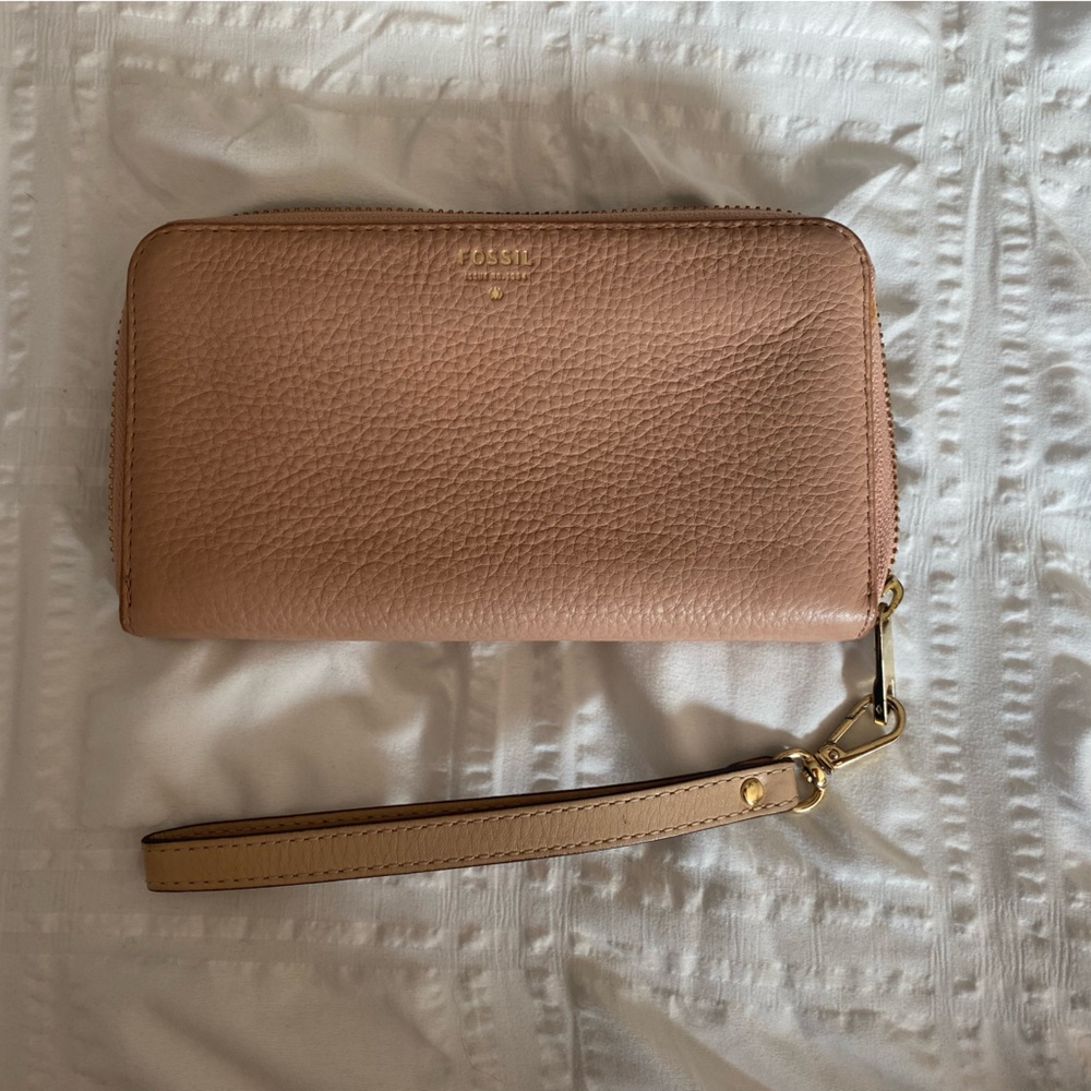 Fossil Tan/Light Pink Leather Wristlet